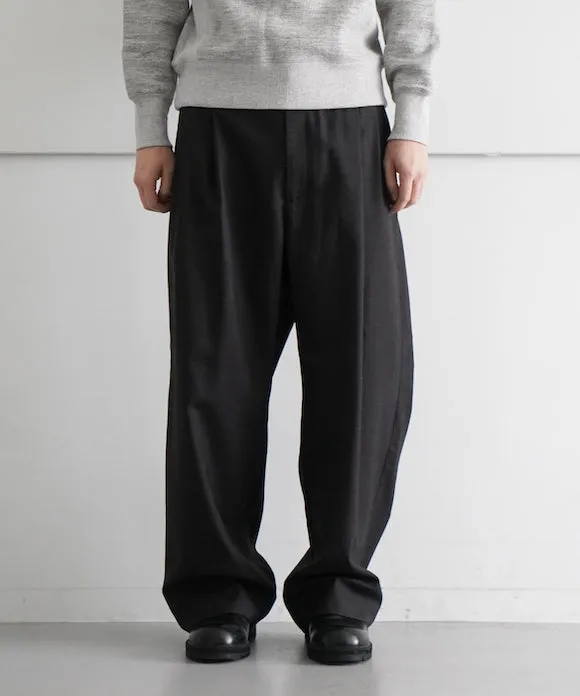 APRIORI Slacks "BROWN"