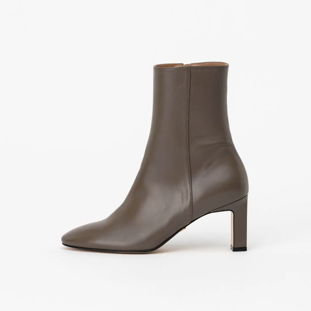 AURELIA - ankle boots 24 Hrs OFFER