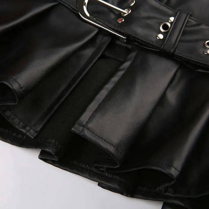 Chic Leather Short Skirt. Trending Fashionable Style